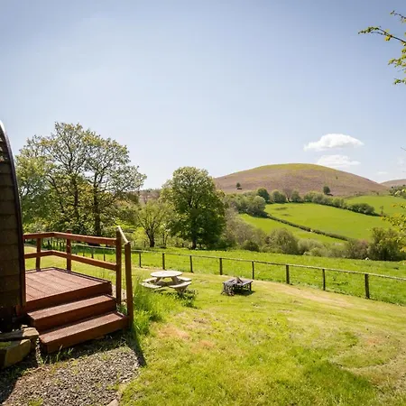 Ty Grug Pods Hotel Bryngwyn Exterior photo